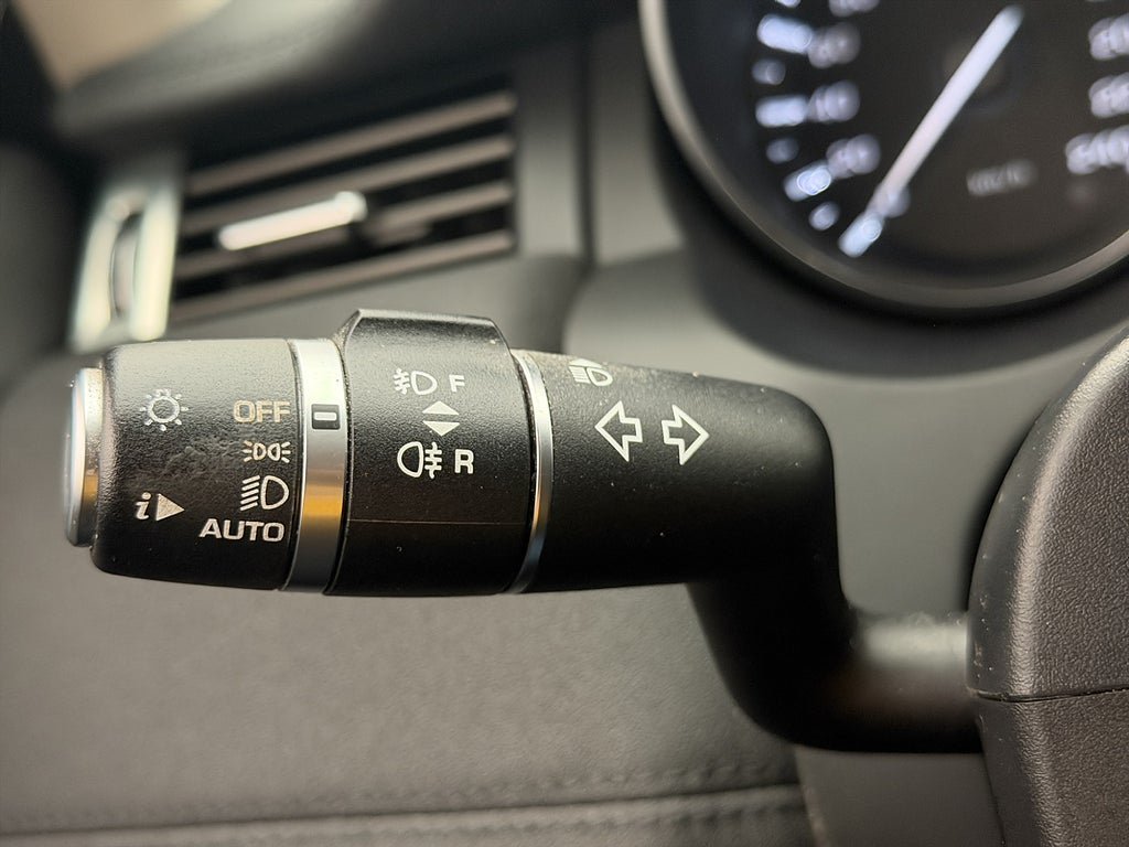 Vehicle Image 31