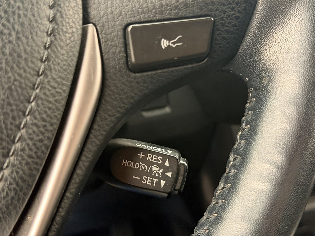 Vehicle Image 26