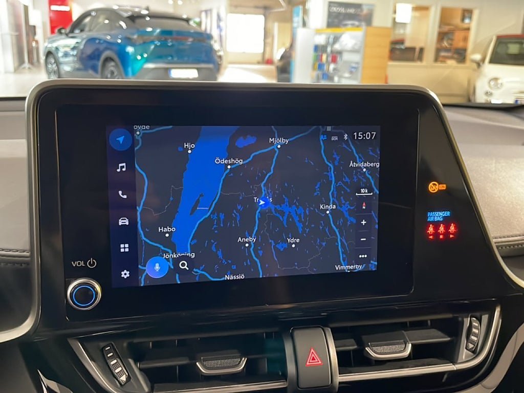 Vehicle Image 12