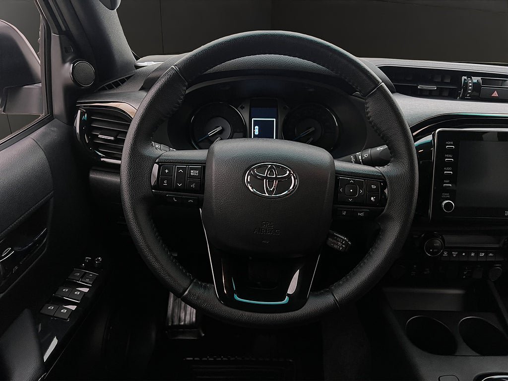 Vehicle Image 18