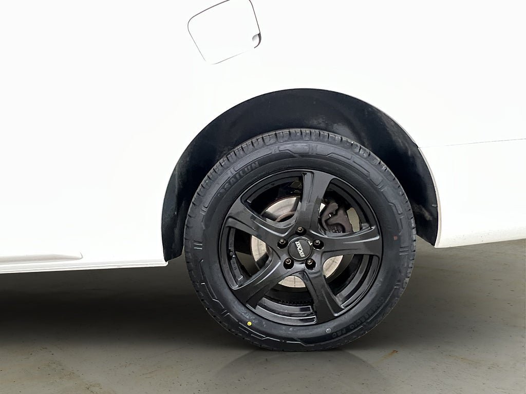 Vehicle Image 31