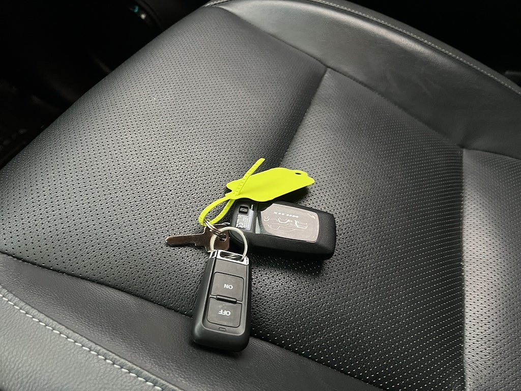 Vehicle Image 33