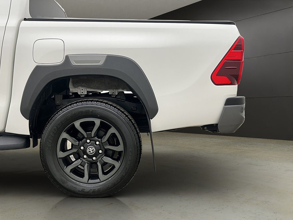 Vehicle Image 35