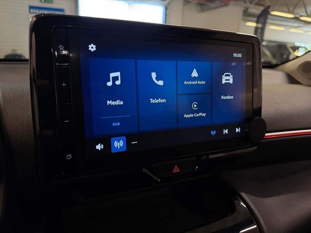 Vehicle Image 11