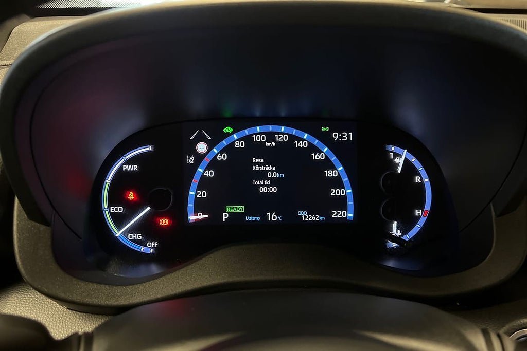 Vehicle Image 16