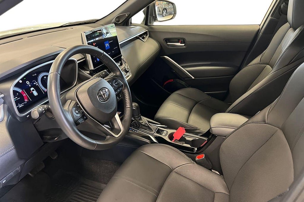 Vehicle Image 12