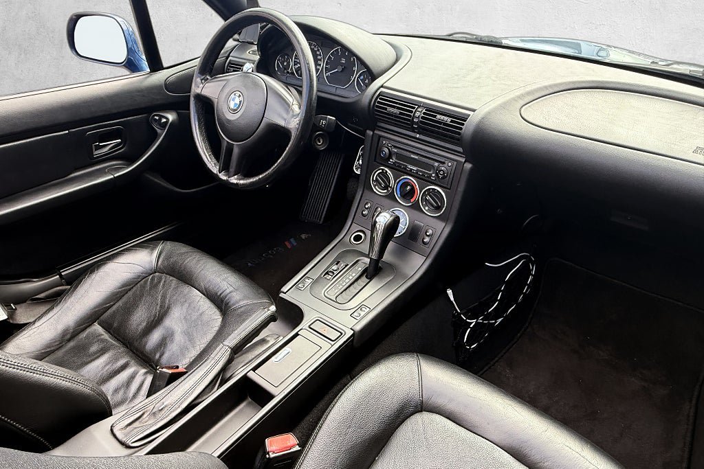 Vehicle Image 20