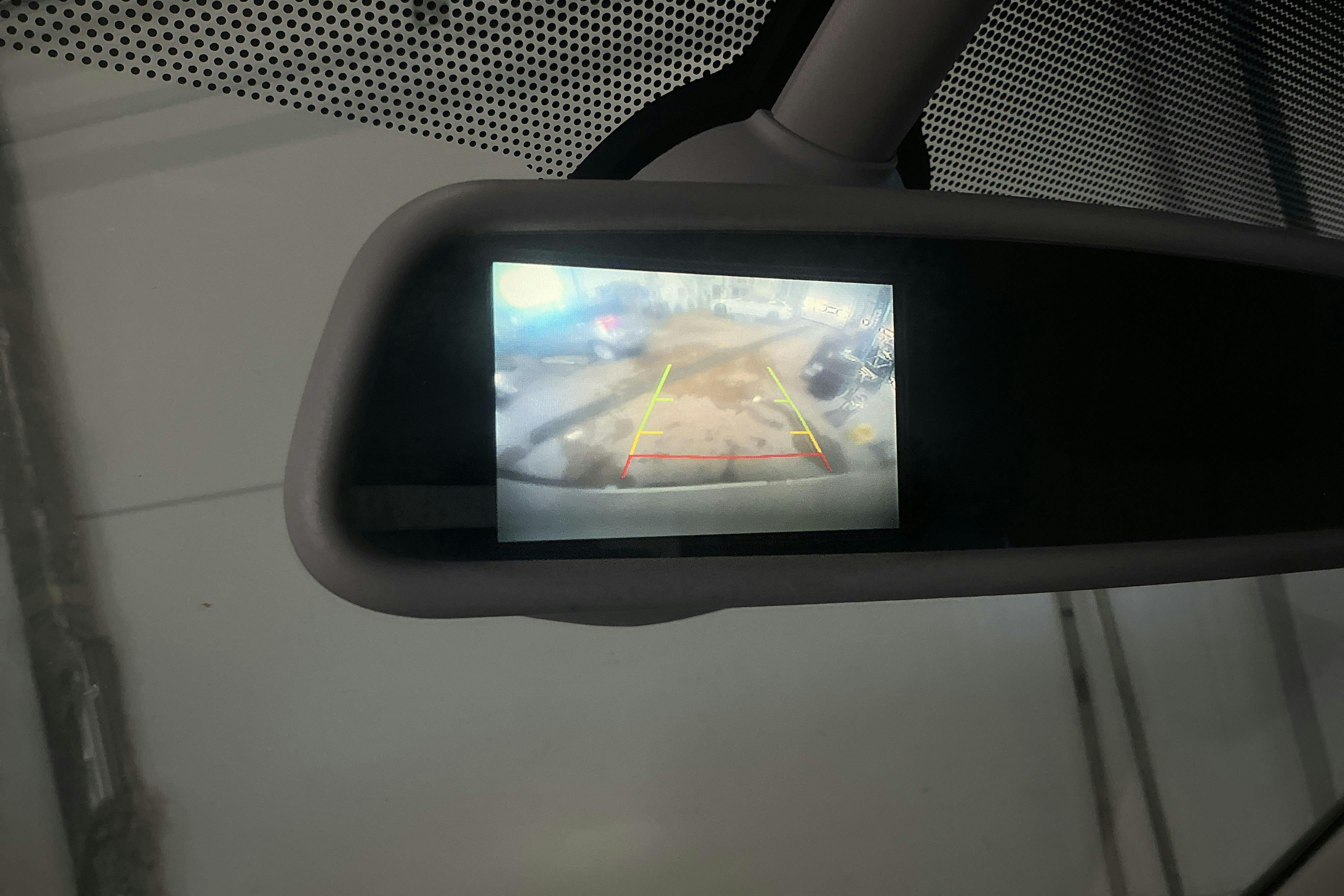 Vehicle Image 12