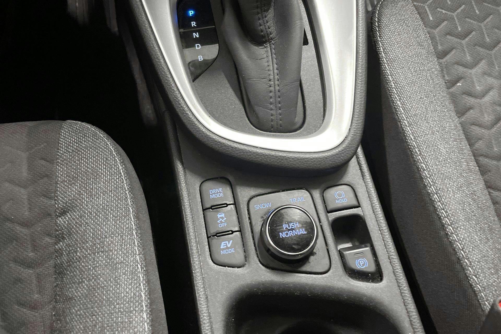 Vehicle Image 14