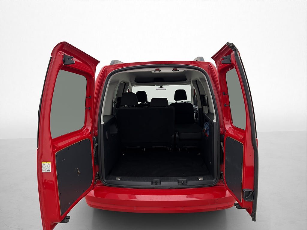 Vehicle Image 12