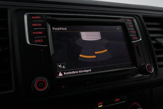 Vehicle Image 26