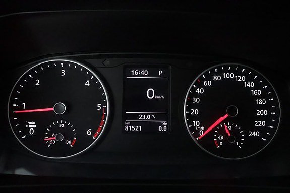 Vehicle Image 26