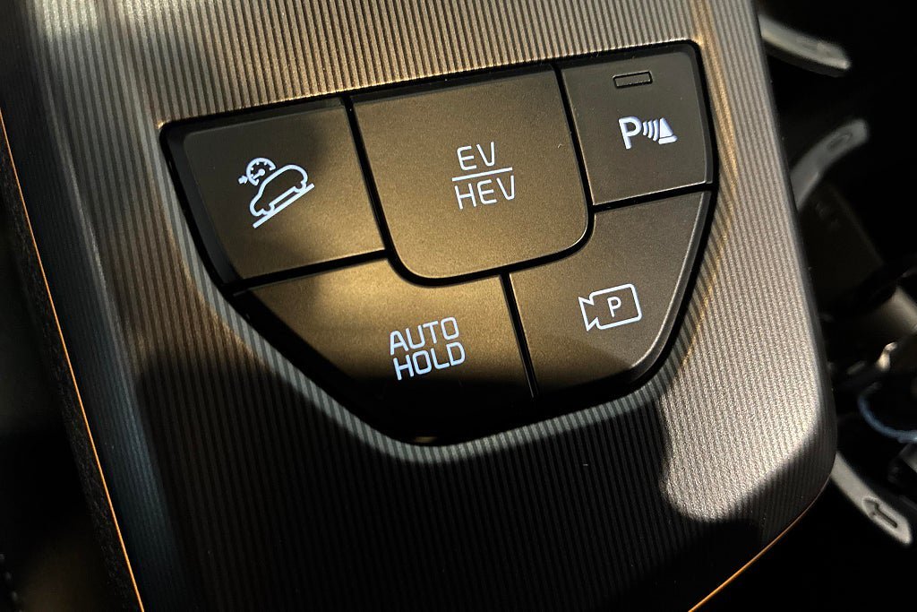 Vehicle Image 24