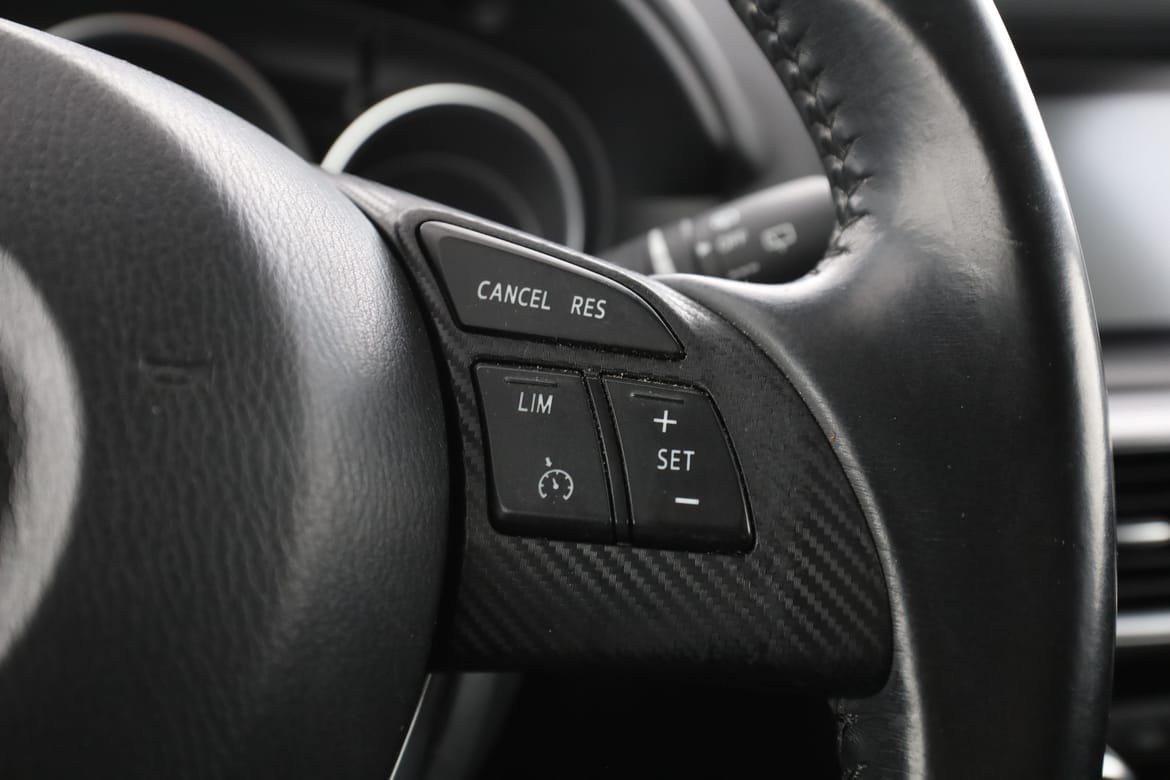 Vehicle Image 32