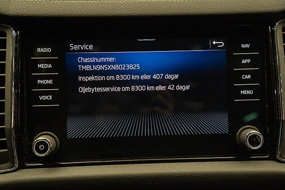 Vehicle Image 24