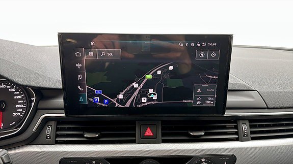Vehicle Image 19