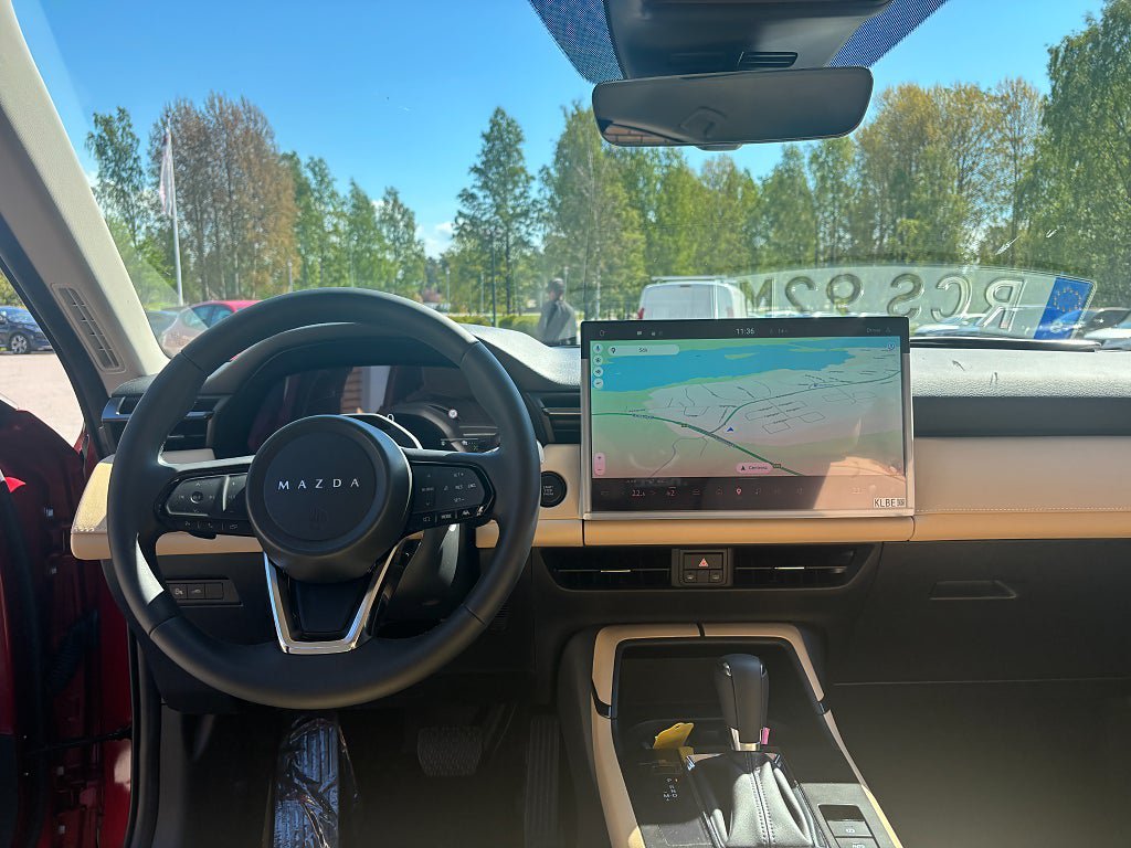 Vehicle Image 17