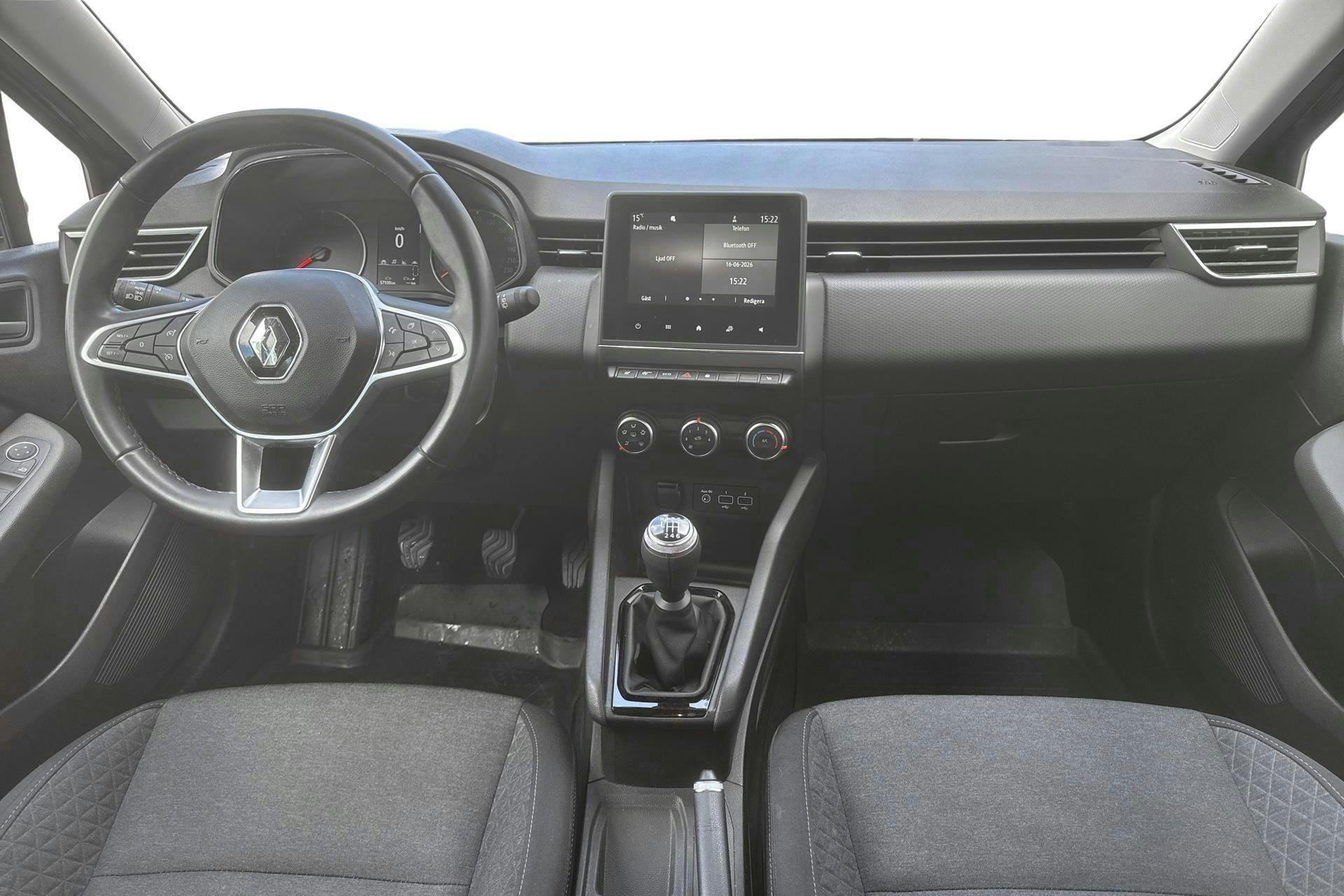 Vehicle Image 6