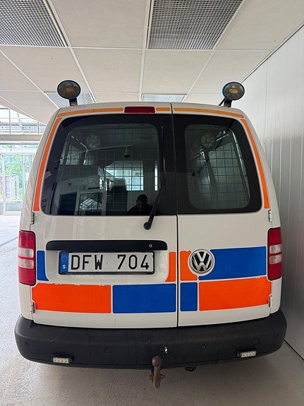 Vehicle Image 9