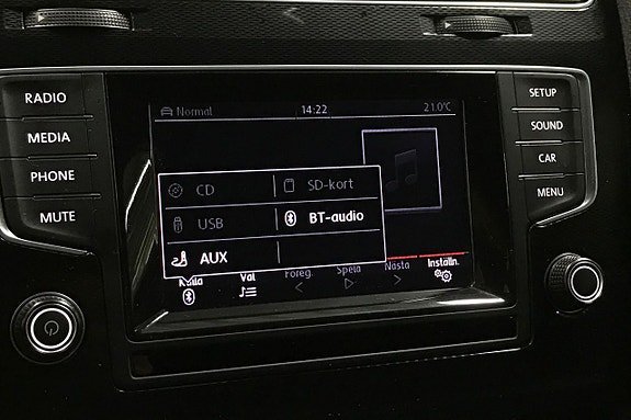 Vehicle Image 23