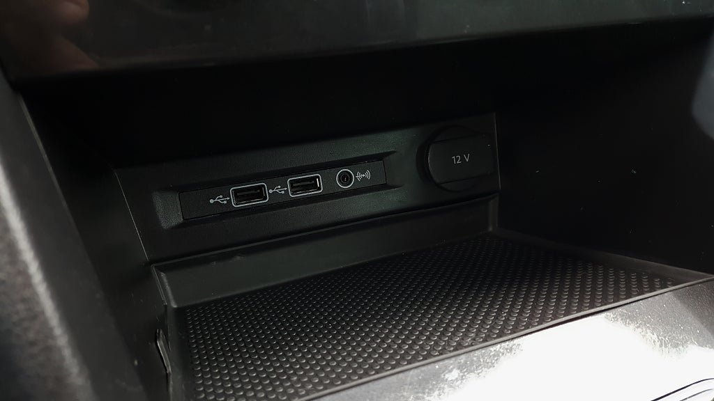 Vehicle Image 26