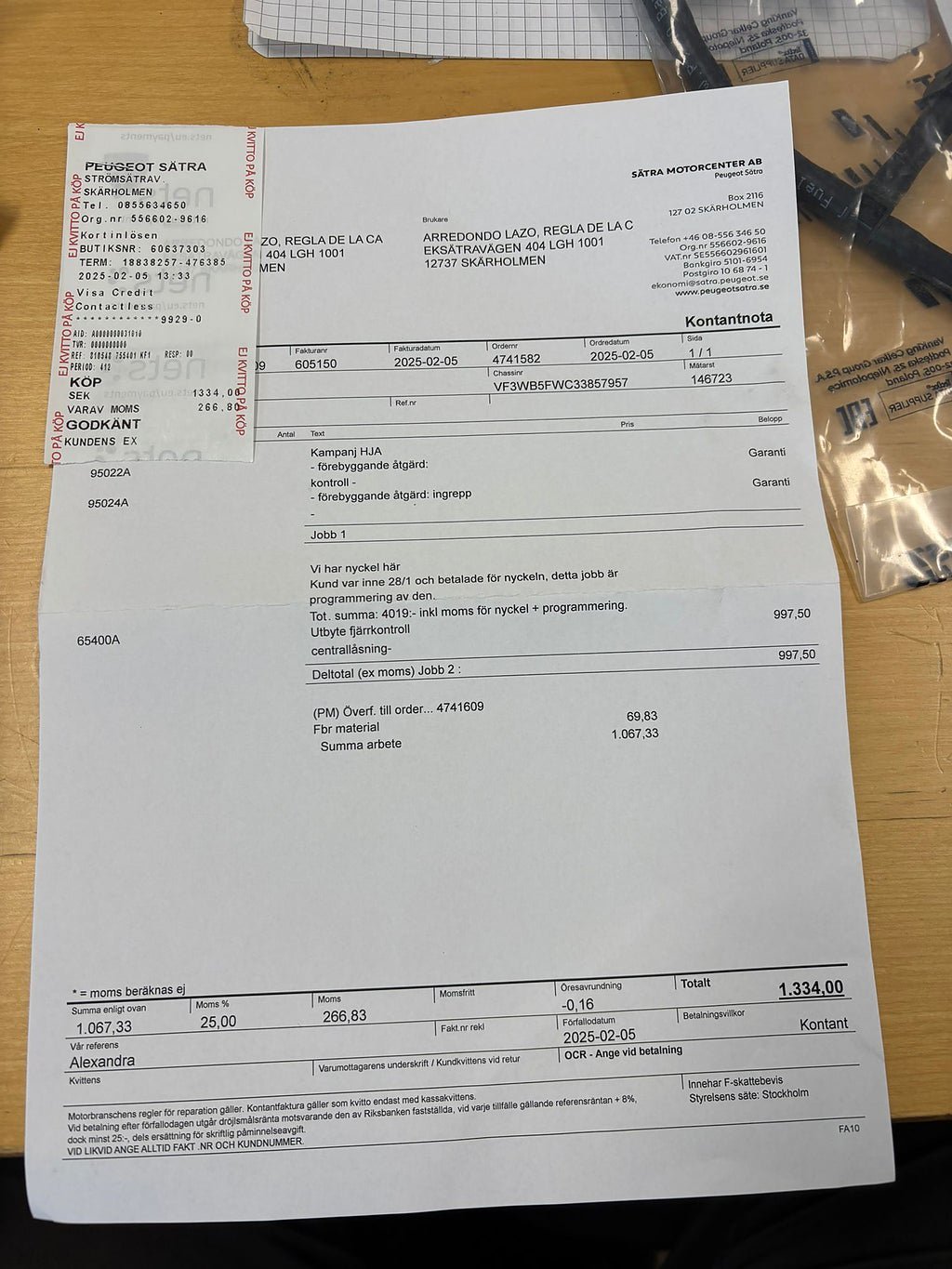 Vehicle Image 25
