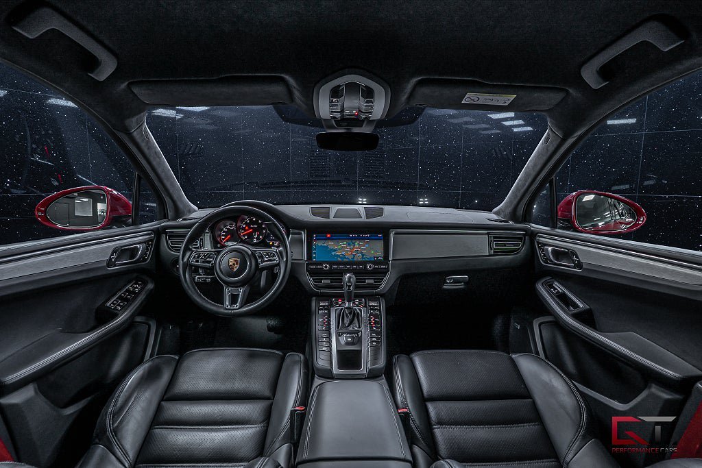 Vehicle Image 16