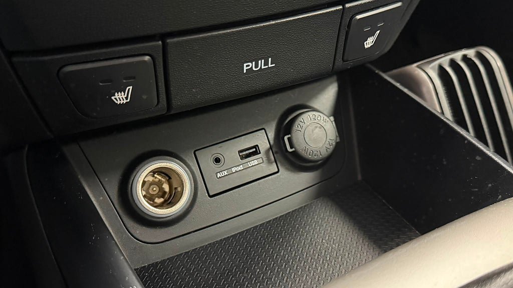 Vehicle Image 15