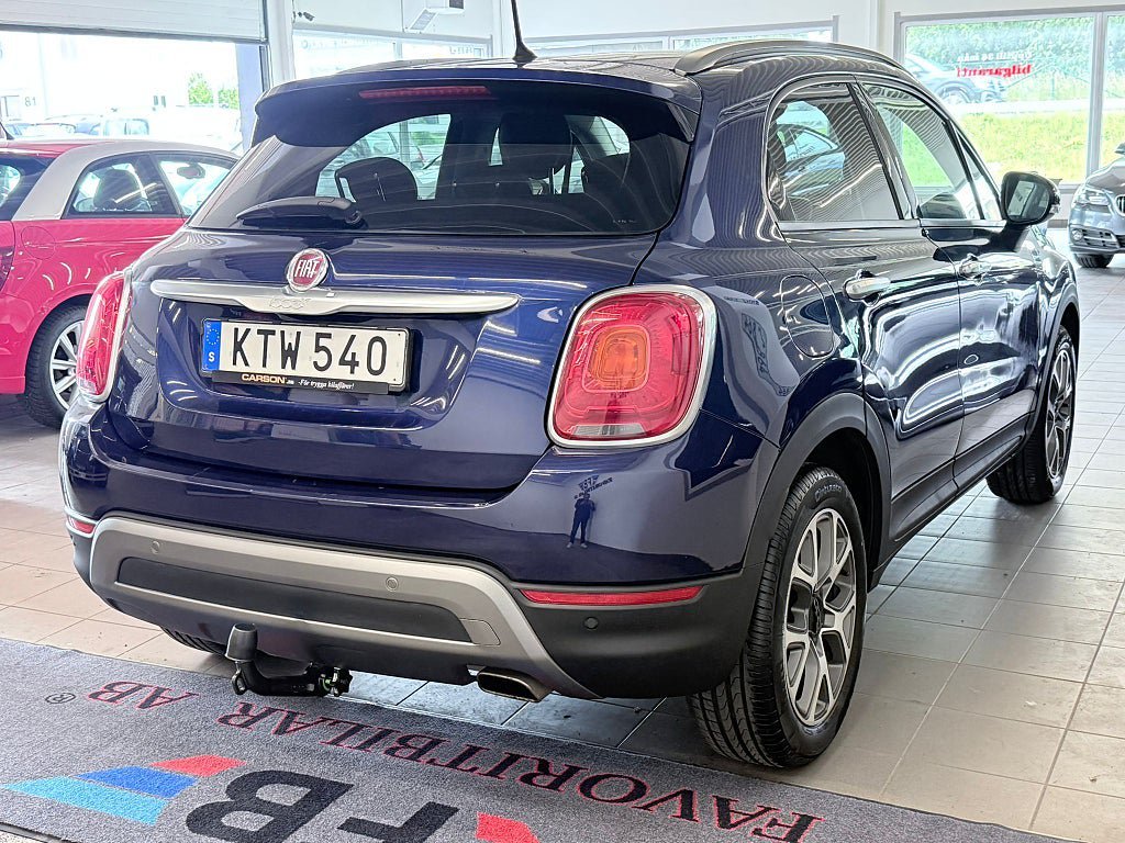 Vehicle Image 17