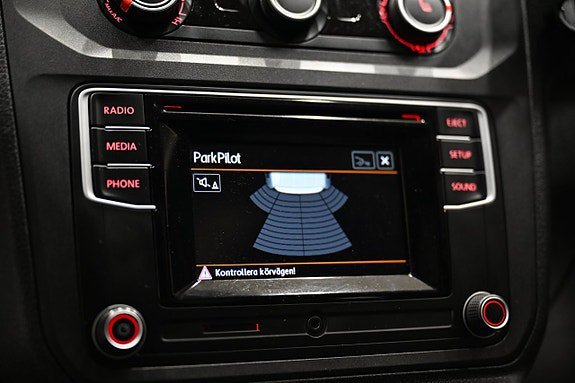 Vehicle Image 24