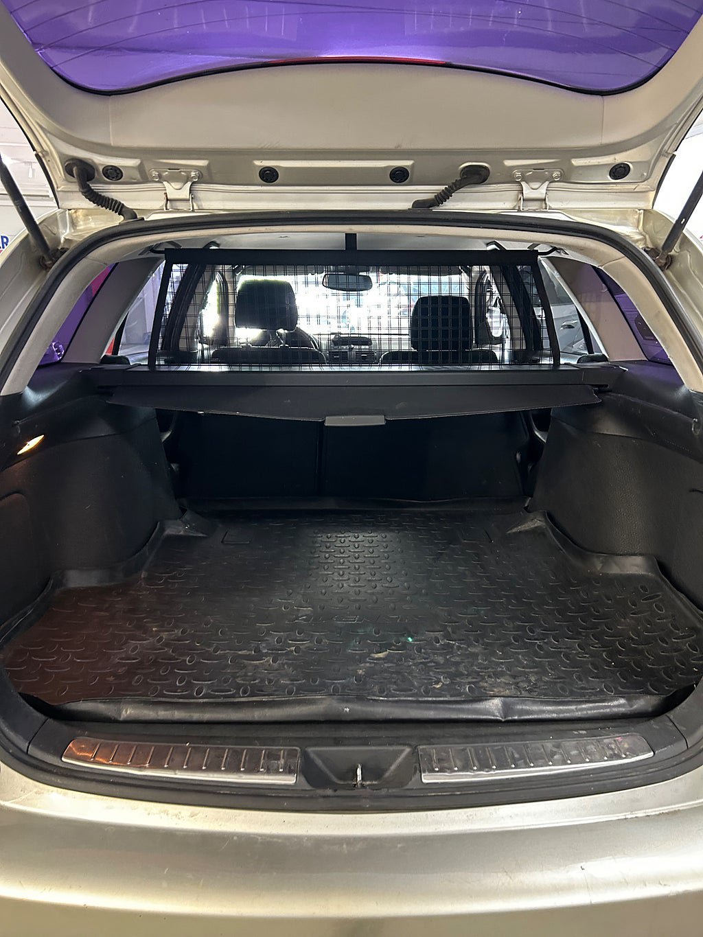 Vehicle Image 17