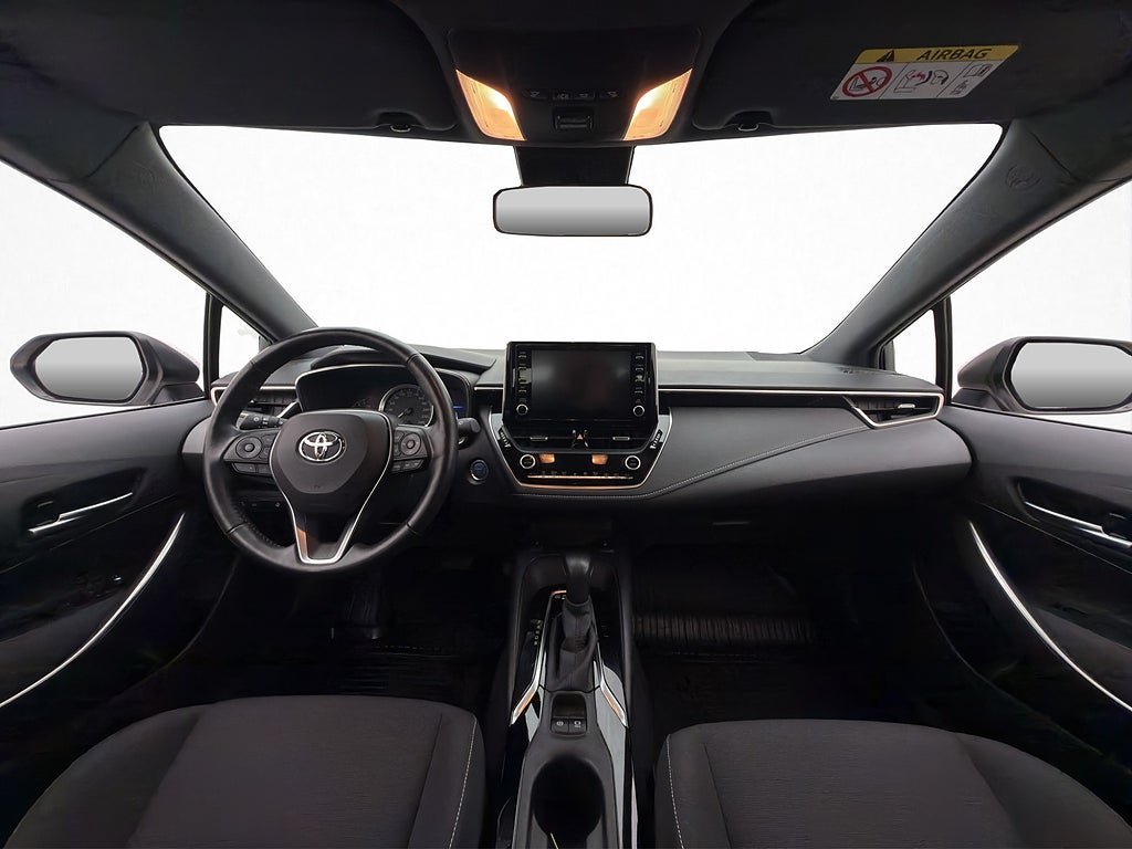 Vehicle Image 12