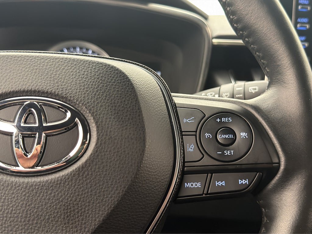 Vehicle Image 18