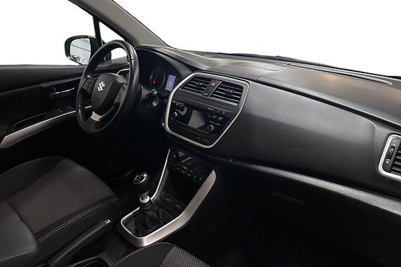 Vehicle Image 15