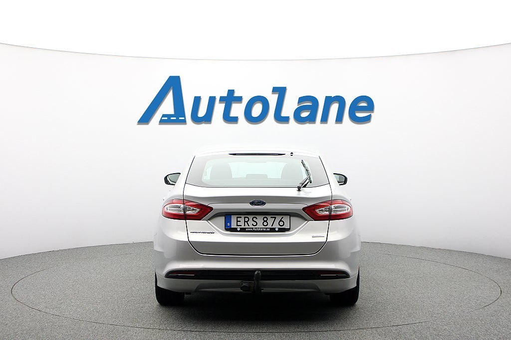 Vehicle Image 6
