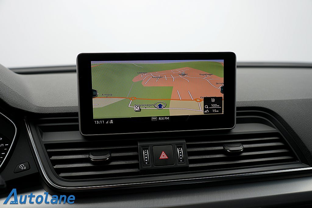 Vehicle Image 30