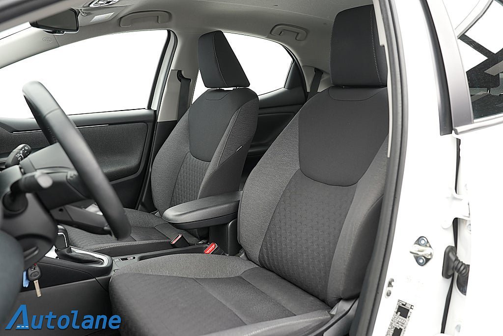 Vehicle Image 13