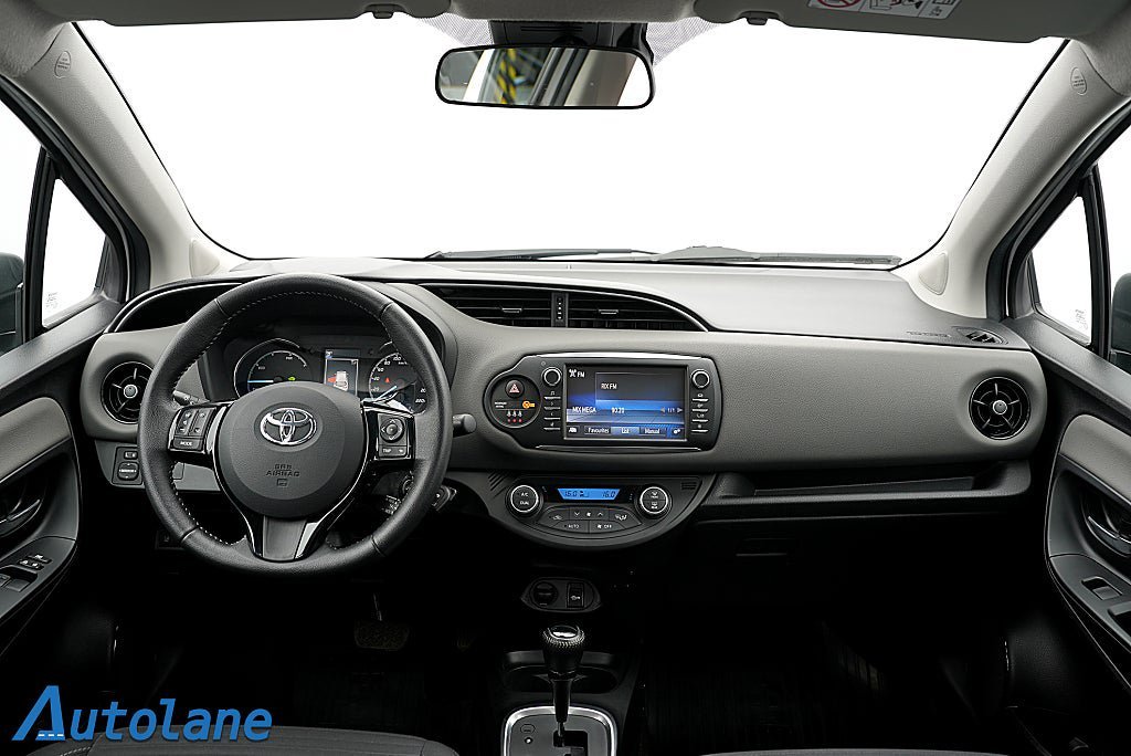 Vehicle Image 15