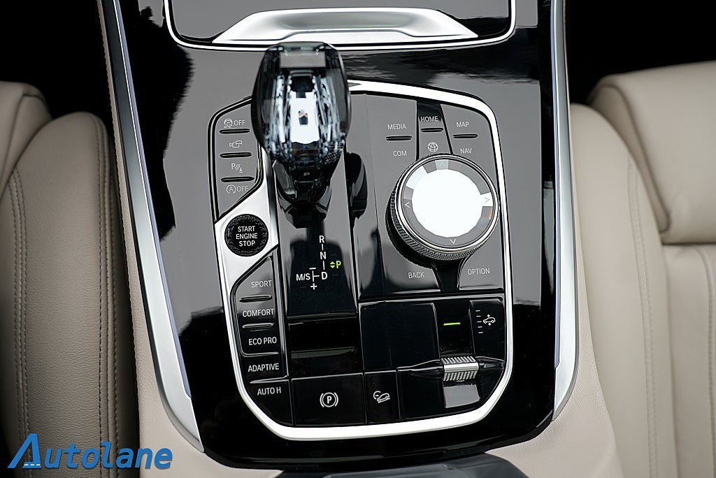 Vehicle Image 19