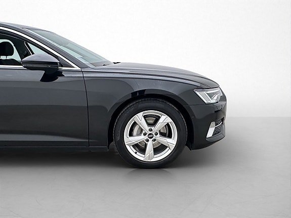 Vehicle Image 33