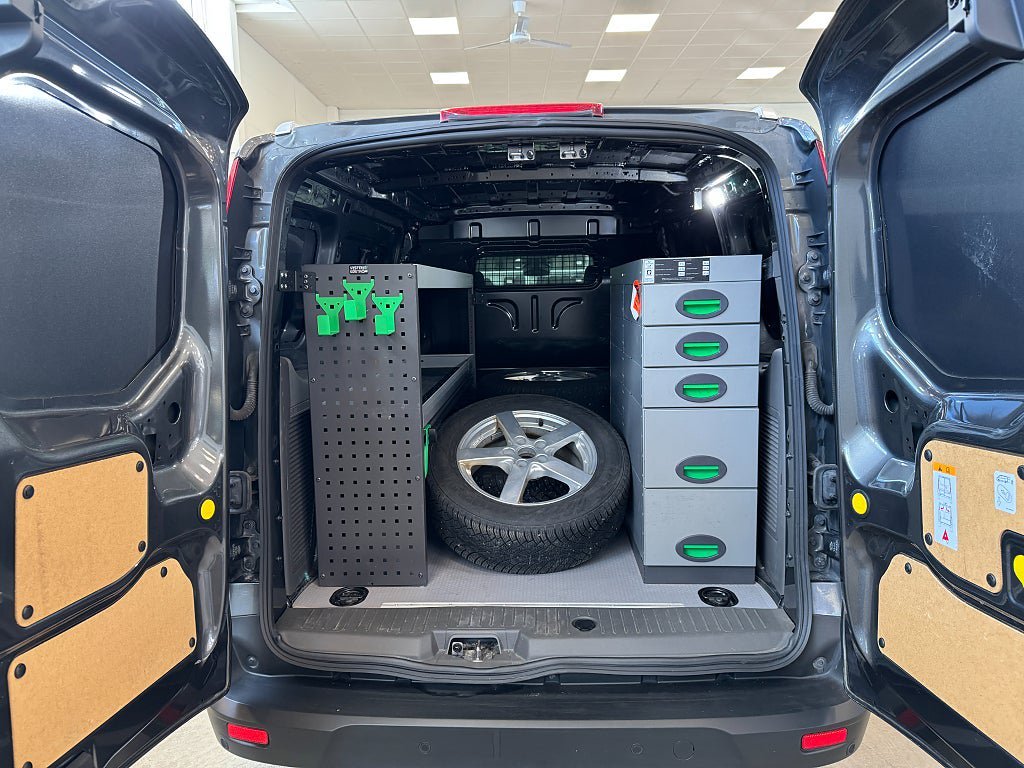 Vehicle Image 9