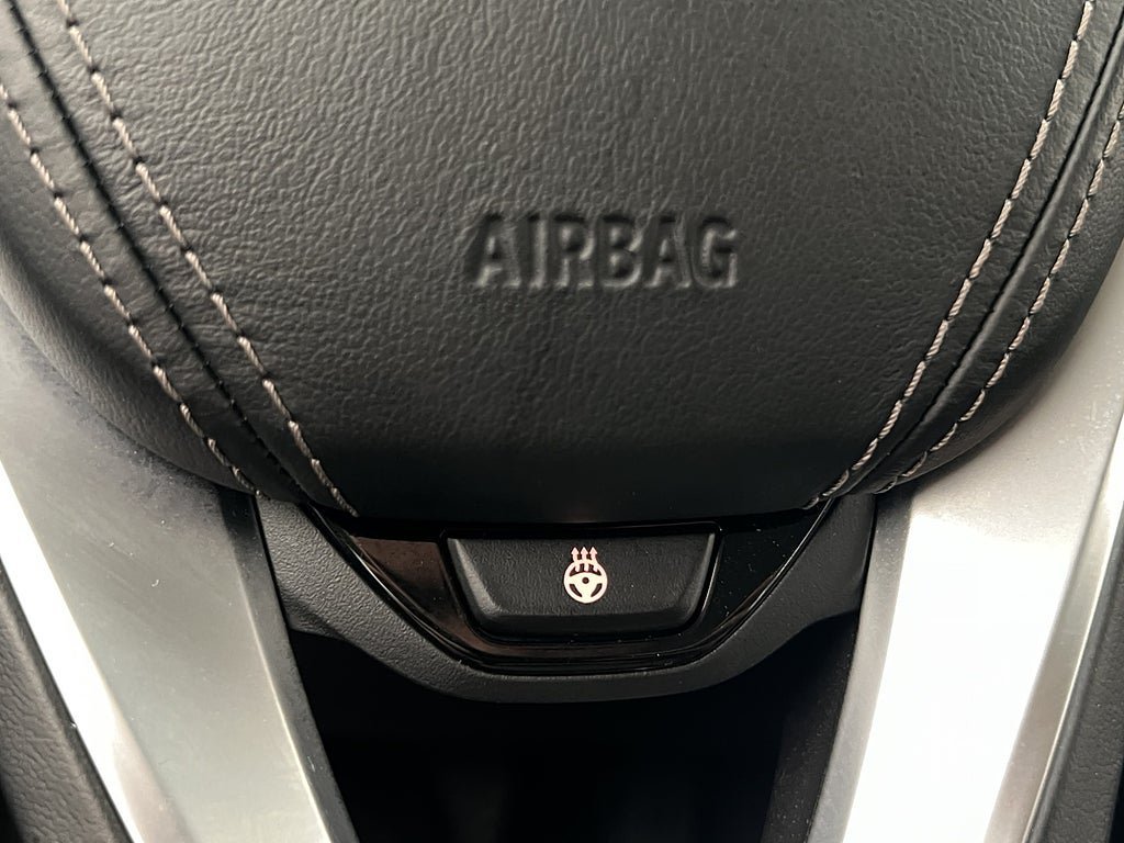 Vehicle Image 29