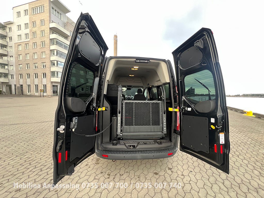 Vehicle Image 21