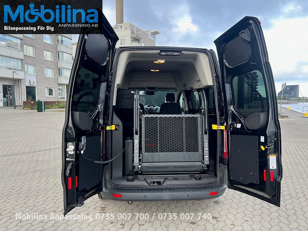 Vehicle Image 23