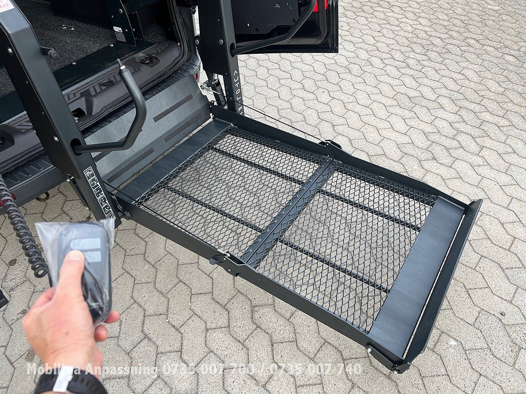 Vehicle Image 26