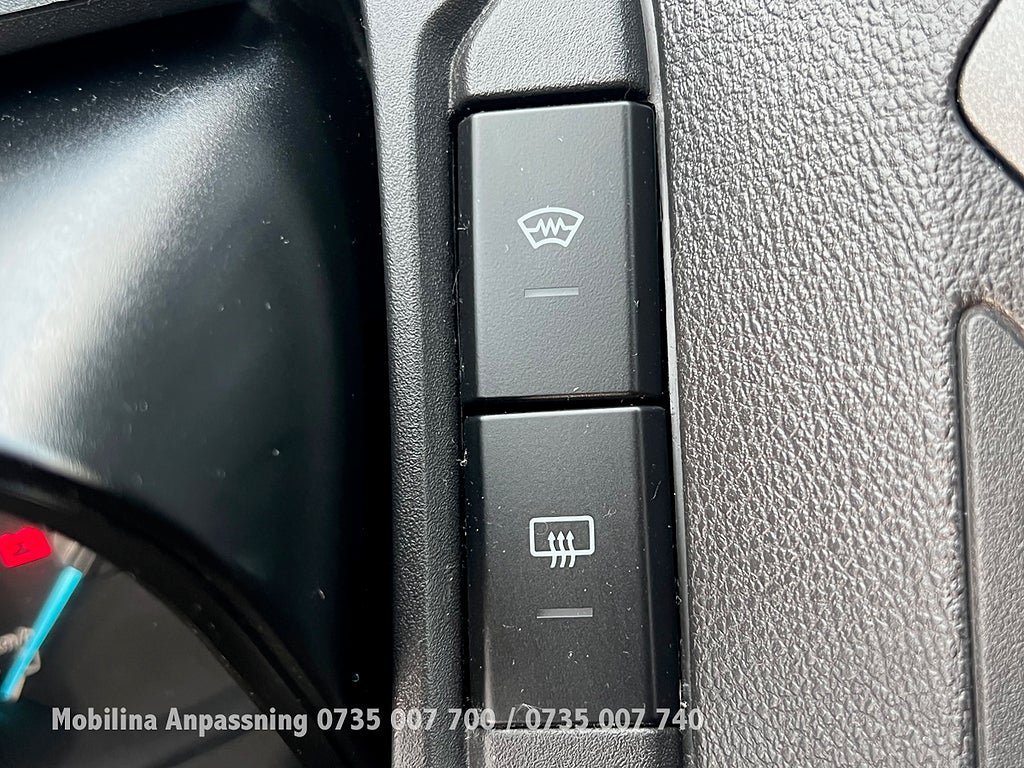 Vehicle Image 38