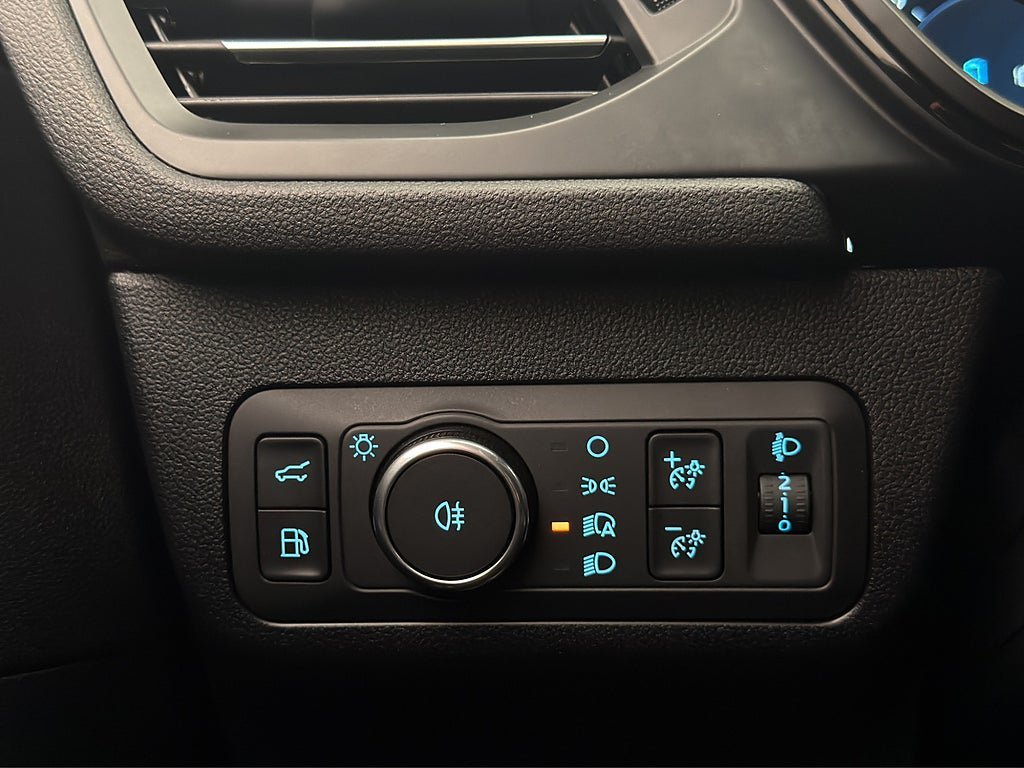 Vehicle Image 37