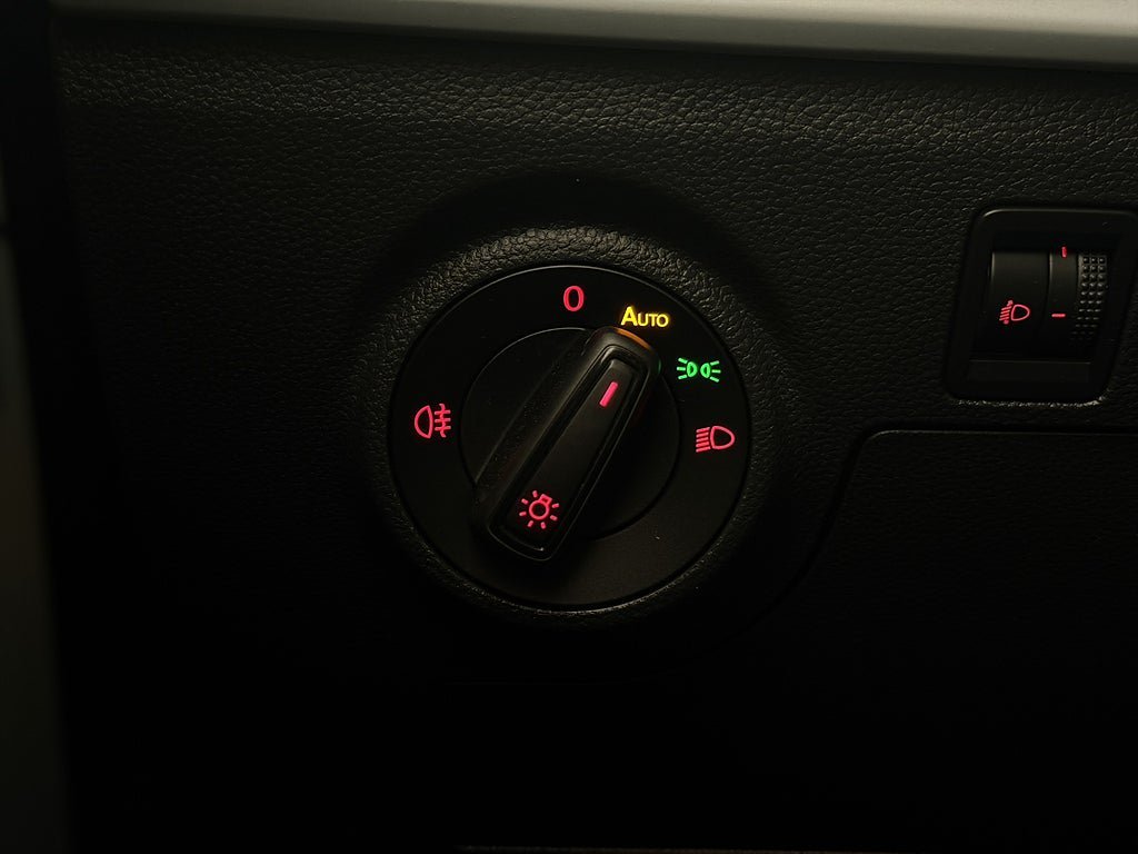 Vehicle Image 27