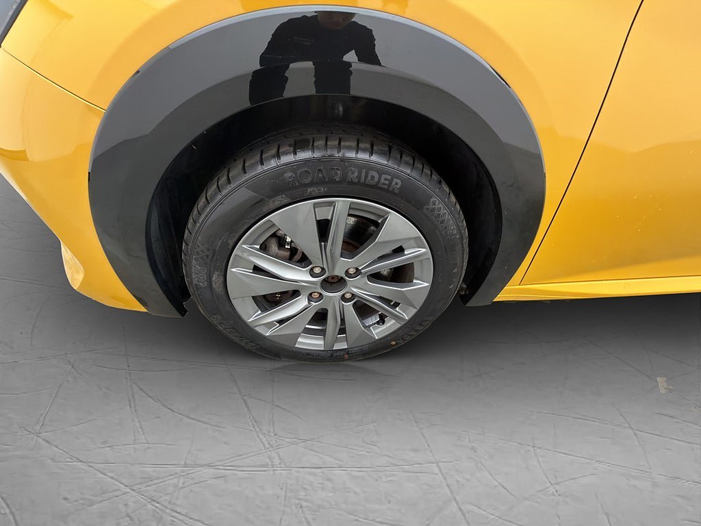 Vehicle Image 31