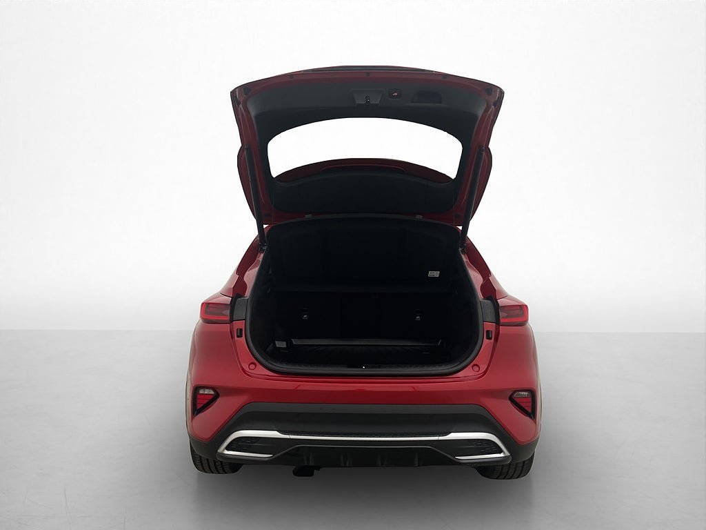Vehicle Image 32